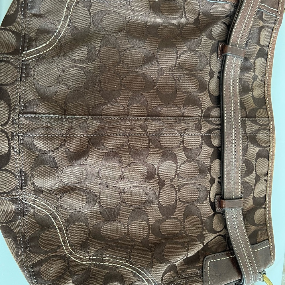 Coach signature purse - Picture 2 of 5